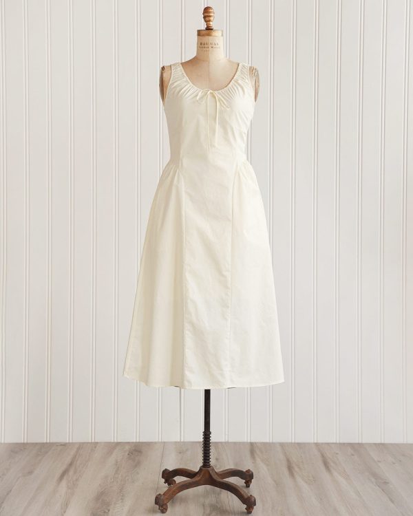 Date at the Tuileries Dress