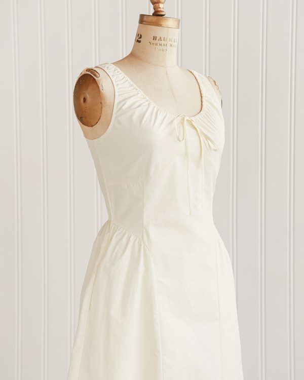 Date at the Tuileries Dress - Image 2